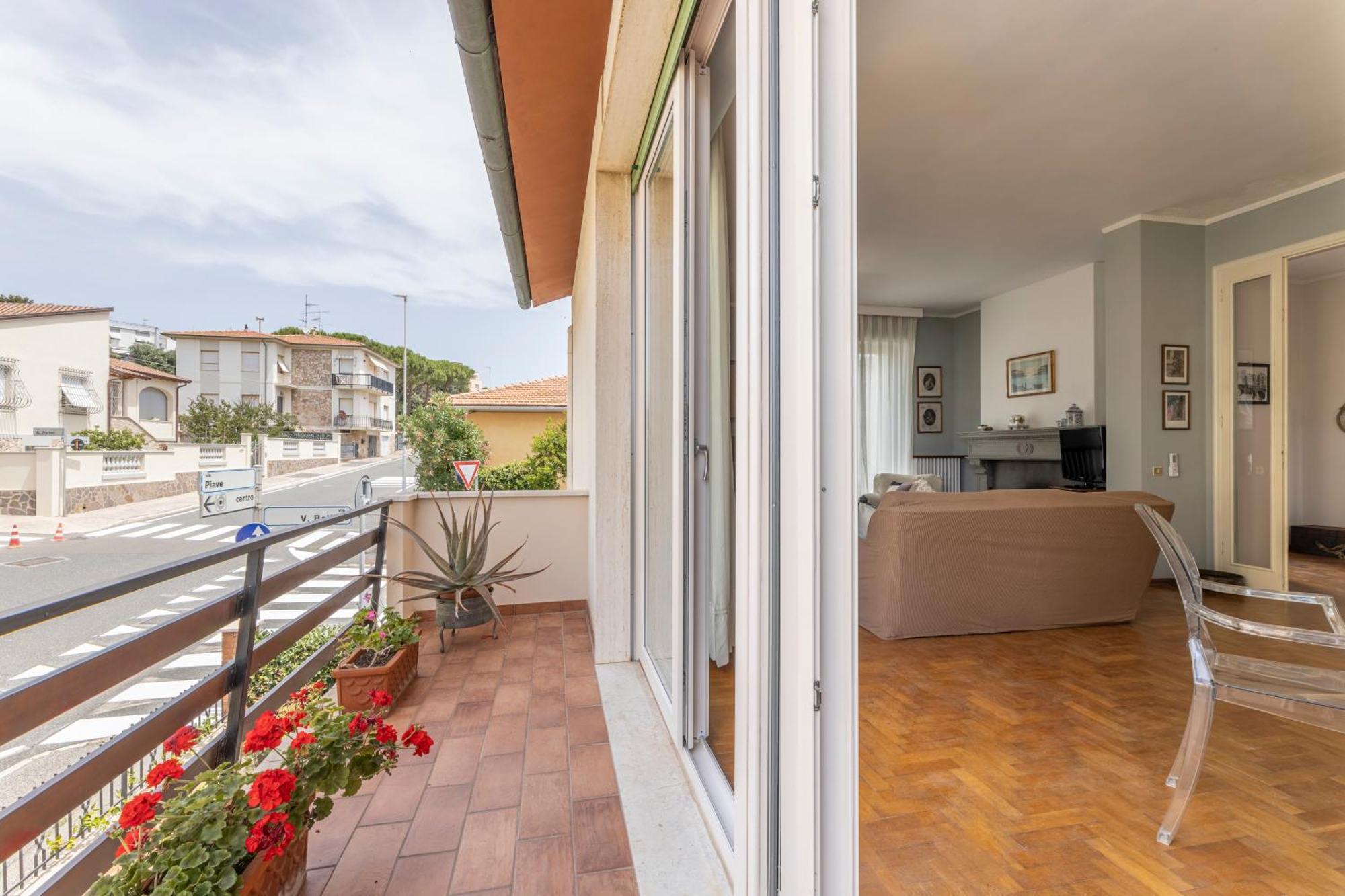 Casa Luigina Apartment Сан Винченцо Екстериор снимка